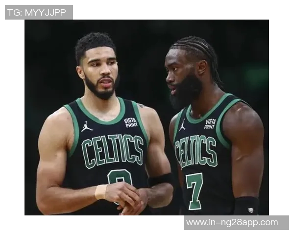 布朗25分53秒创队史最快35分5篮板5助攻纪录引发热议