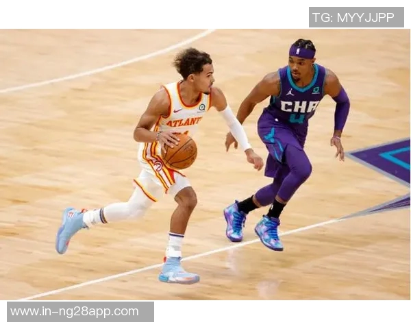 三球348次抢断跻身黄蜂队历史前十助攻与三分命中数同样创队史佳绩