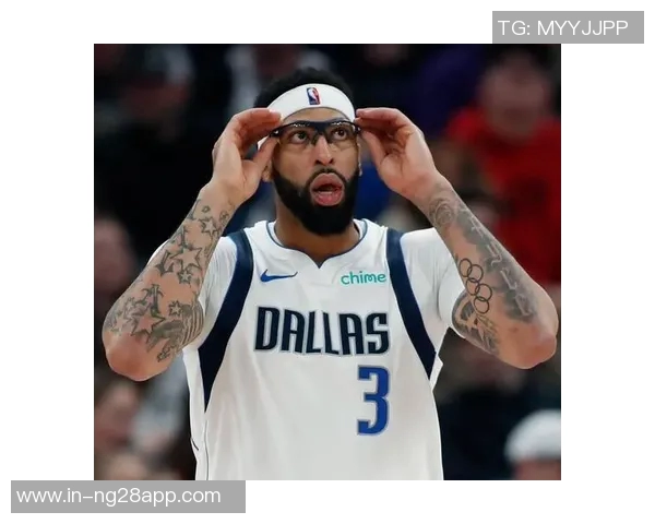 浓眉与手部专家会面或将缺席赛季至少两到三个月